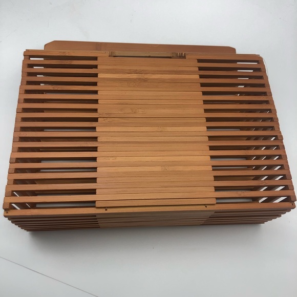 Bamboo Rectangle Shape Handbag - Picture 3 of 4